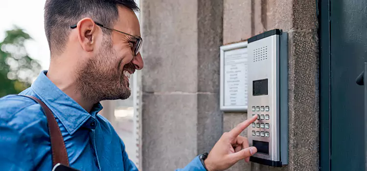 Advanced Solutions for Enhanced Security in Four Corners, FL