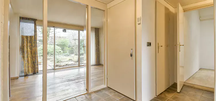 Why Choose Our Pocket Door Experts in Four Corners, FL?